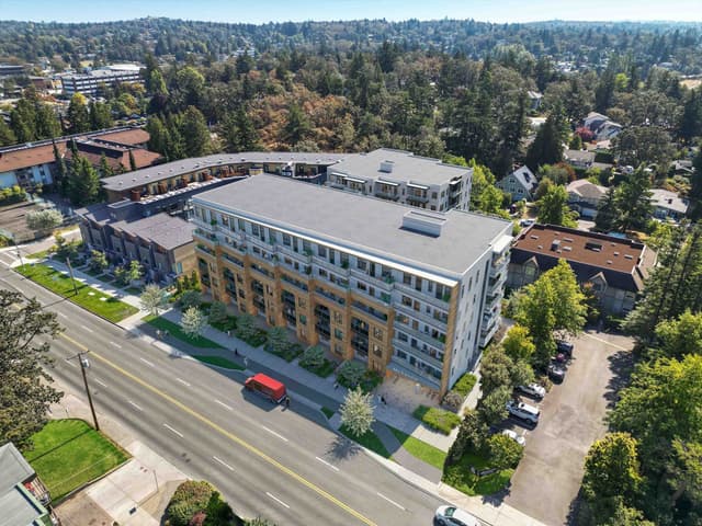 981 McKenzie gallery image 1